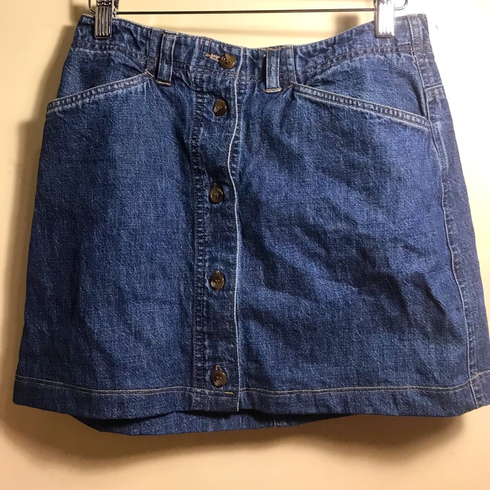 JONES JEANS SKIRT.